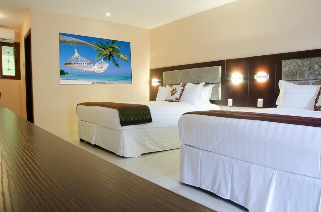 Grand Diamond Hotel Trinidad Piarco Exterior foto