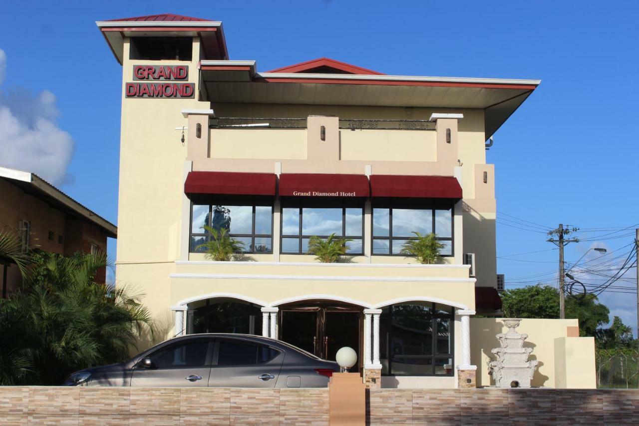 Grand Diamond Hotel Trinidad Piarco Exterior foto